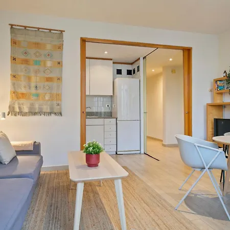 Click&flat Gran Via * برشلونة