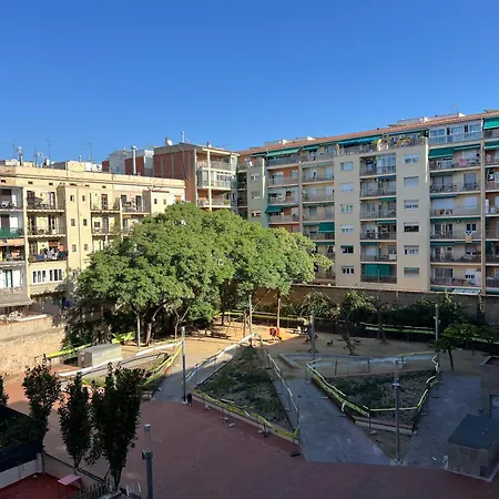 Click&flat Gran Via شقة برشلونة